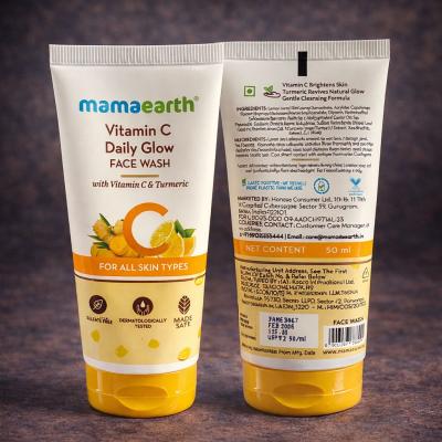 MAMAEARTH VITAMIN C DAILY GLOW FACE WASH